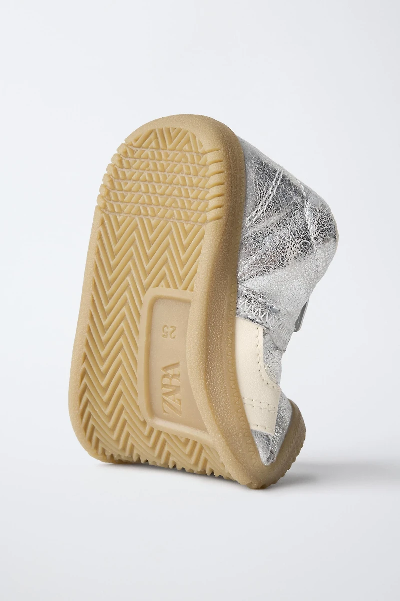 METALLIC SNEAKERS