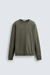BASIC CREWNECK SWEATSHIRT
