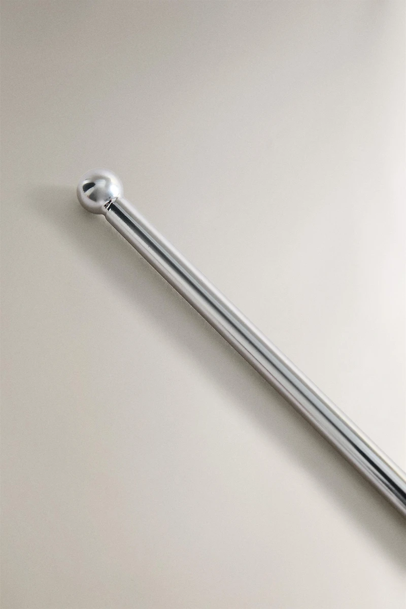 SILVER METAL TOILET PAPER HOLDER