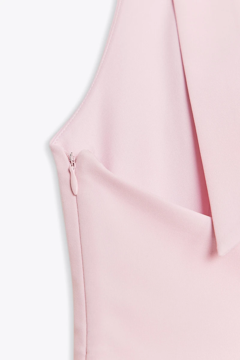 HALTER BACK BOW TOP