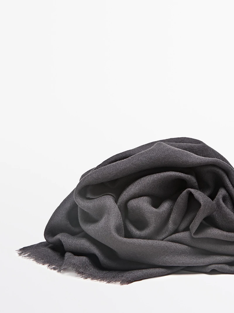 Thin lightweight 100% wool scarf