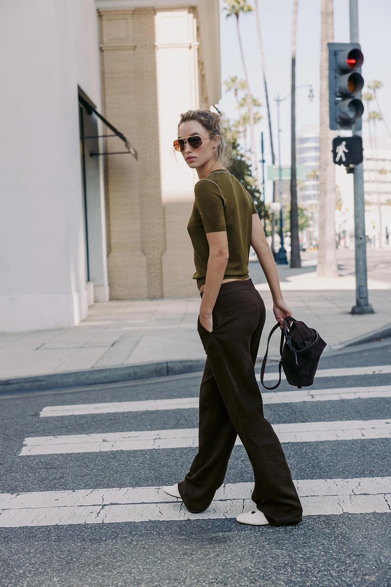 CONTRAST TRIM KNIT SHORT SLEEVE TOP