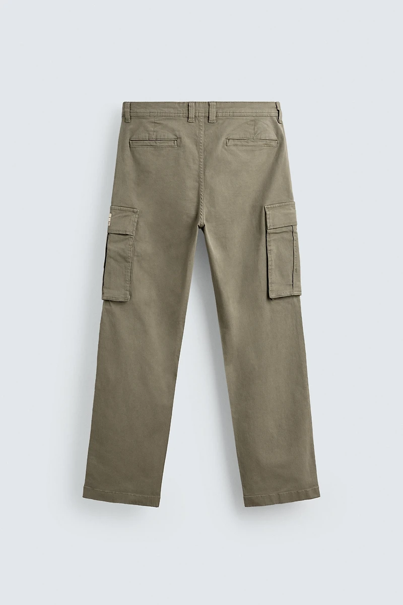 RELAXED FIT CARGO PANTS