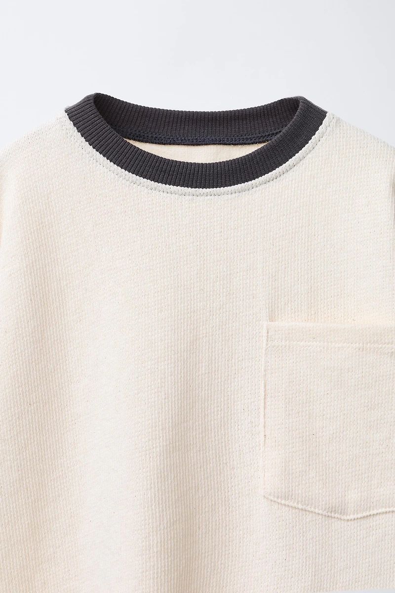 RIBBED POCKET T-SHIRT