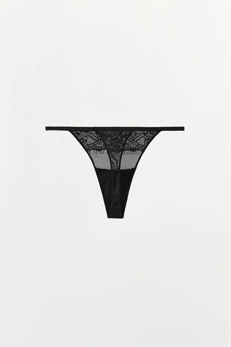 LACE THONG