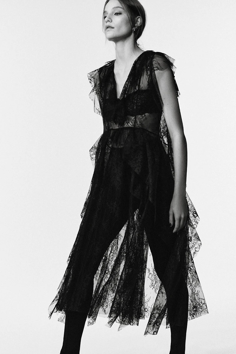 LIMITED EDITION LACE MIDI DRESS