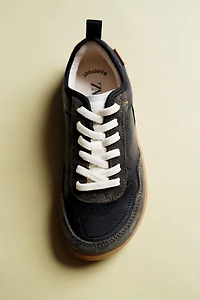 BAREFOOT LEATHER SNEAKERS