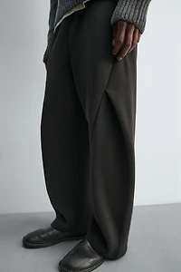 PANTALON BALLOON FIT EFFET NÉOPRÈNE PLISSÉ