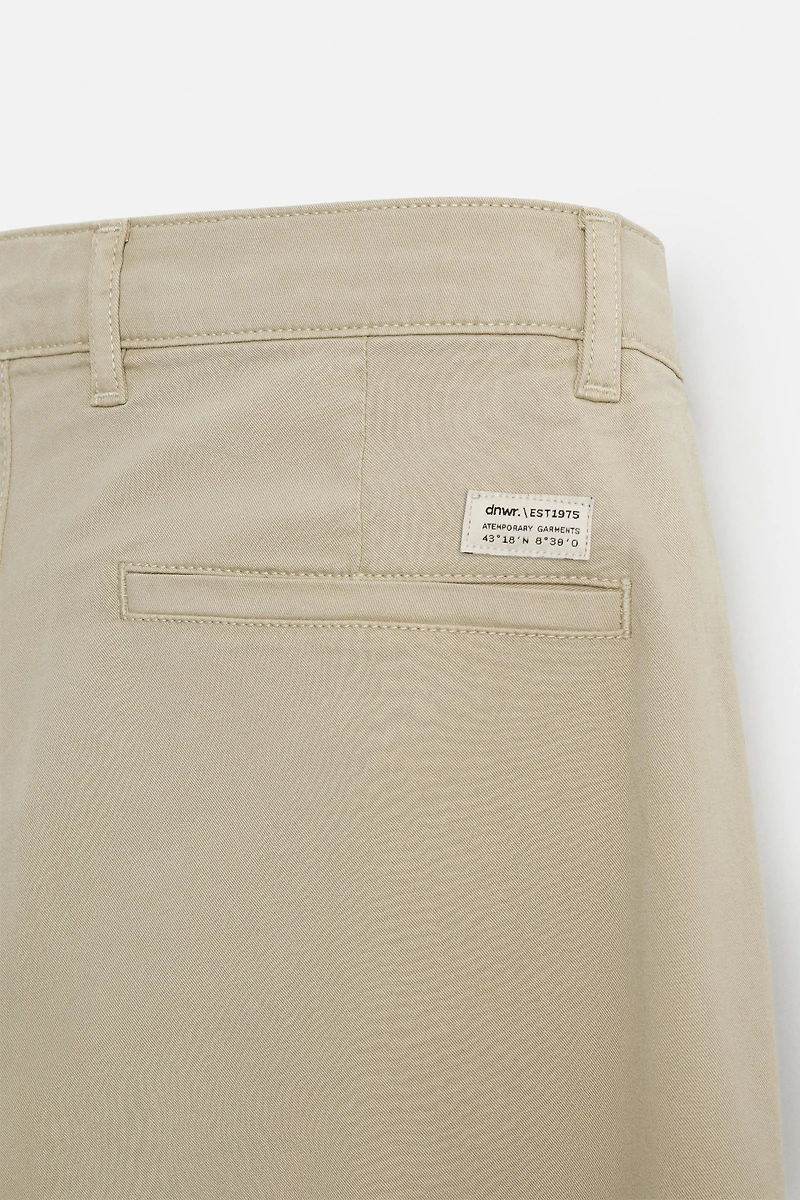 SKINNY CHINO PANTS