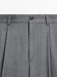 Pantalon relaxed fit à pinces en laine froide