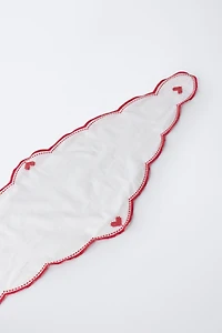 WAVE EMBROIDERED HEART BANDANA