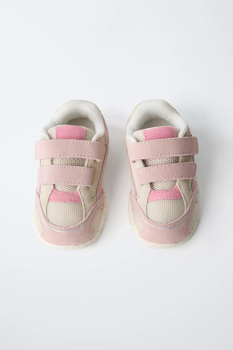 BAREFOOT SNEAKERS