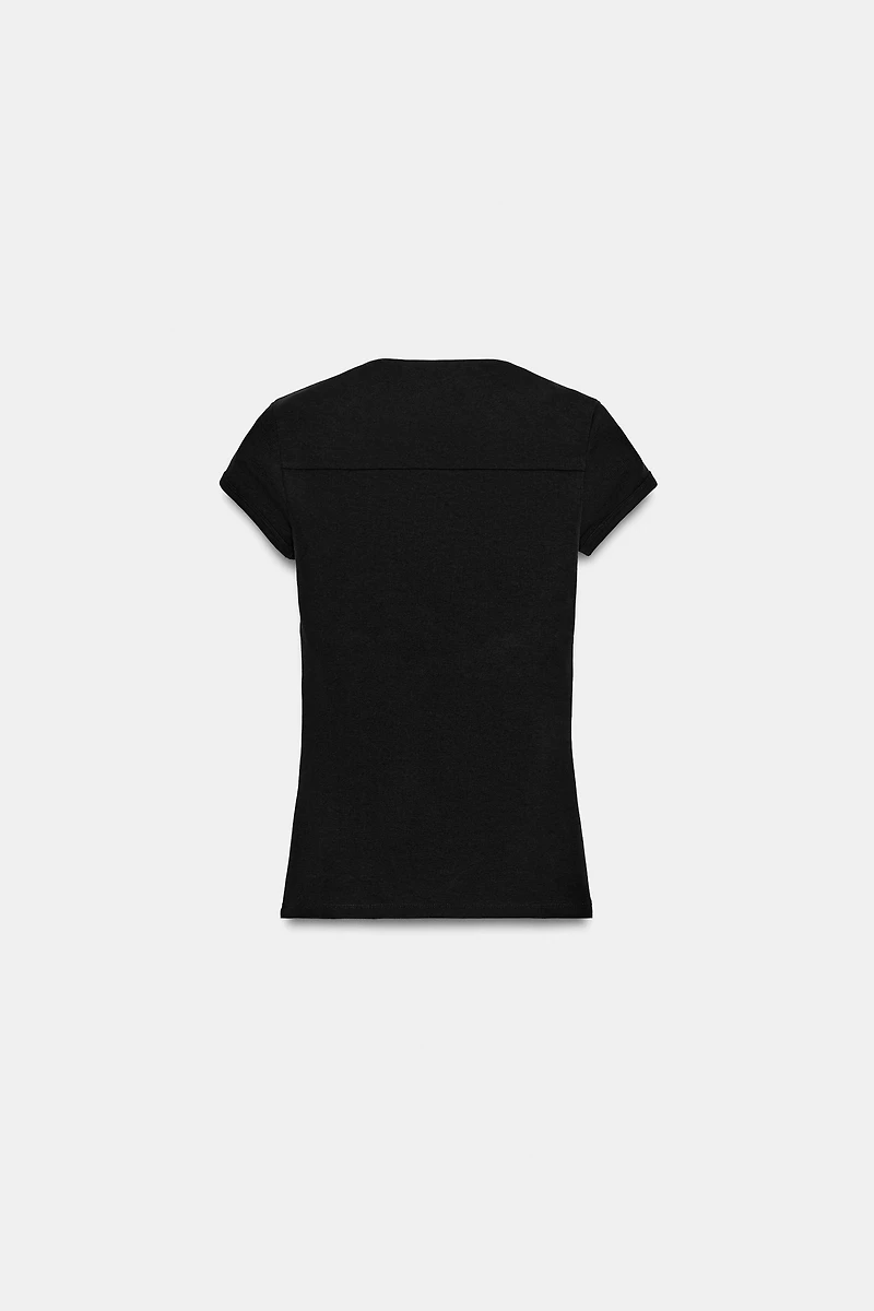 SQUARE NECKLINE T-SHIRT
