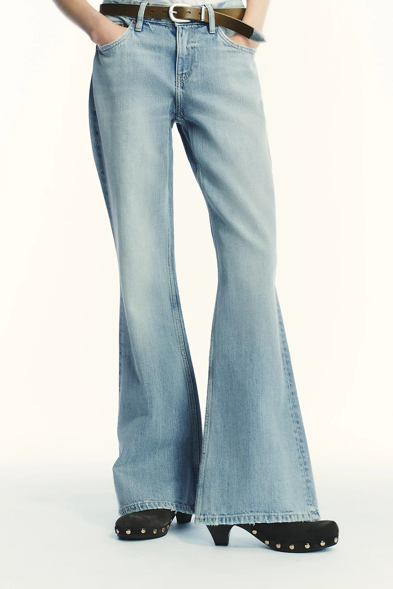 TRF LOW RISE FLARE JEANS