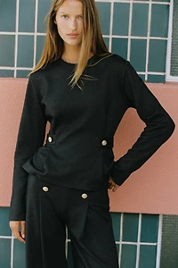 PANTALON SERGÉ À BOUTONS