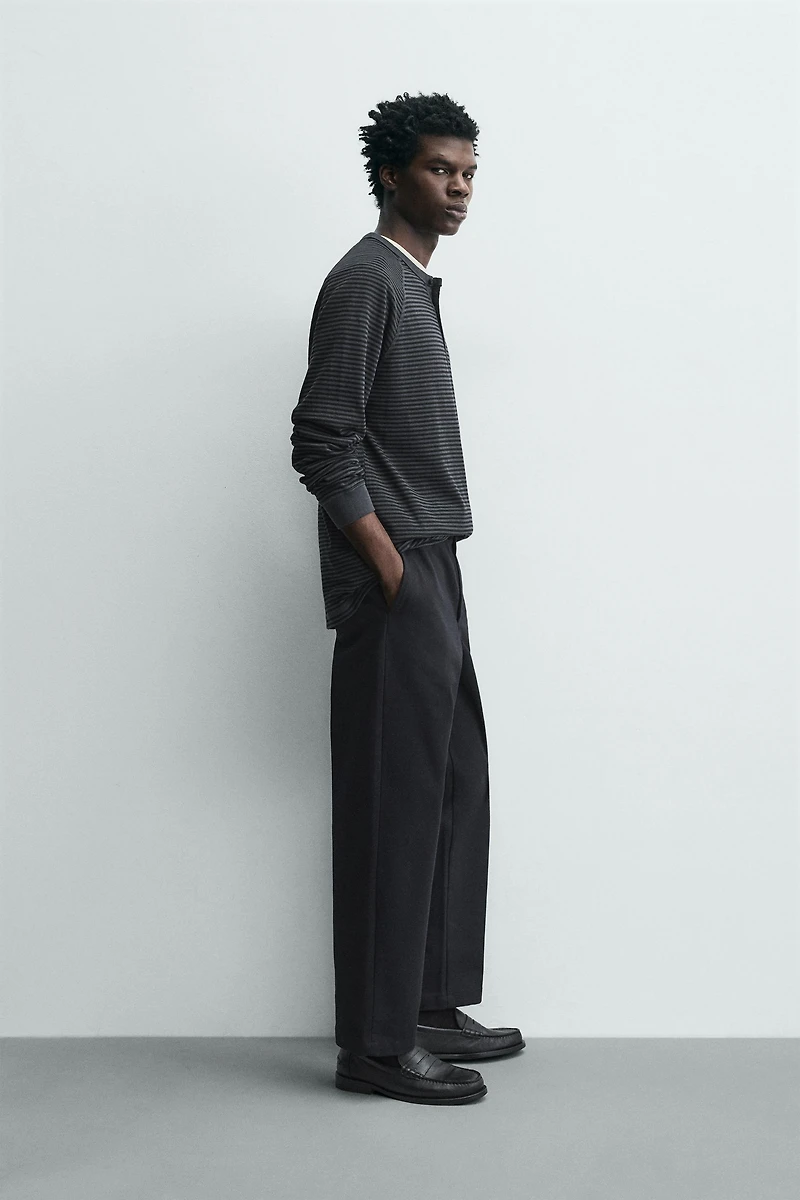 PANTALON STRAIGHT FIT STRUCTURÉ