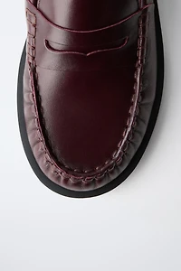 LEATHER LOAFERS