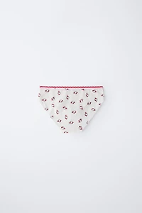 AGES 6-14 / THREE-PACK OF HELLO KITTY © SANRIO UNDERWEAR