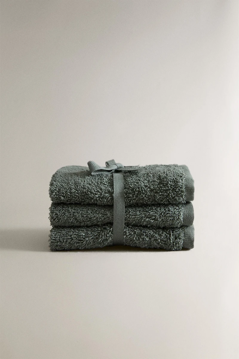 PACK OF COTTON HAND TOWELS (PACK 3)