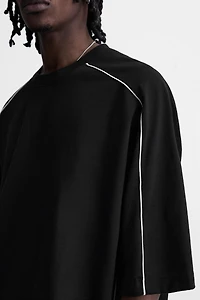 CONTRASTING TRIM SWEATSHIRT