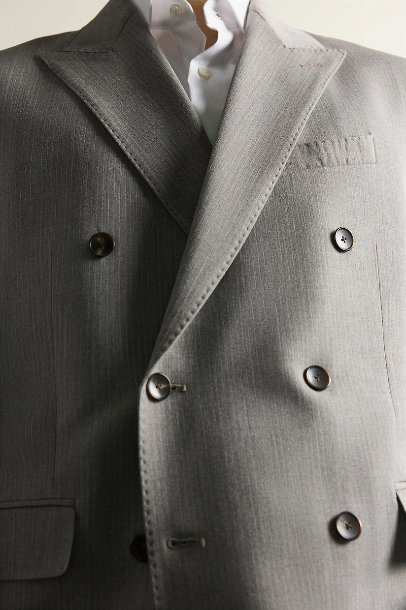 STRIPED DOUBLE BREASTED SUIT BLAZER