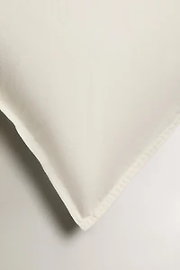 SOLID COLOR CHILDREN’S PILLOWCASE