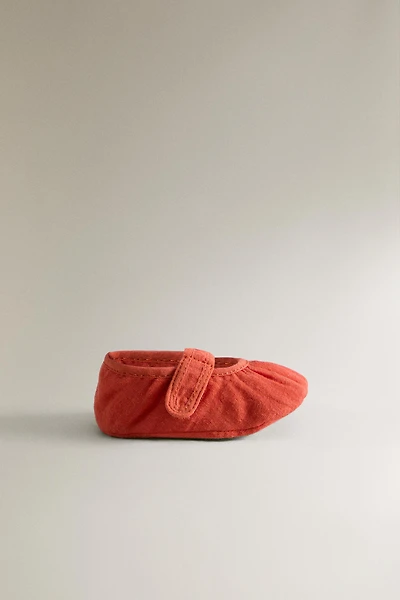 FABRIC BOOTIES