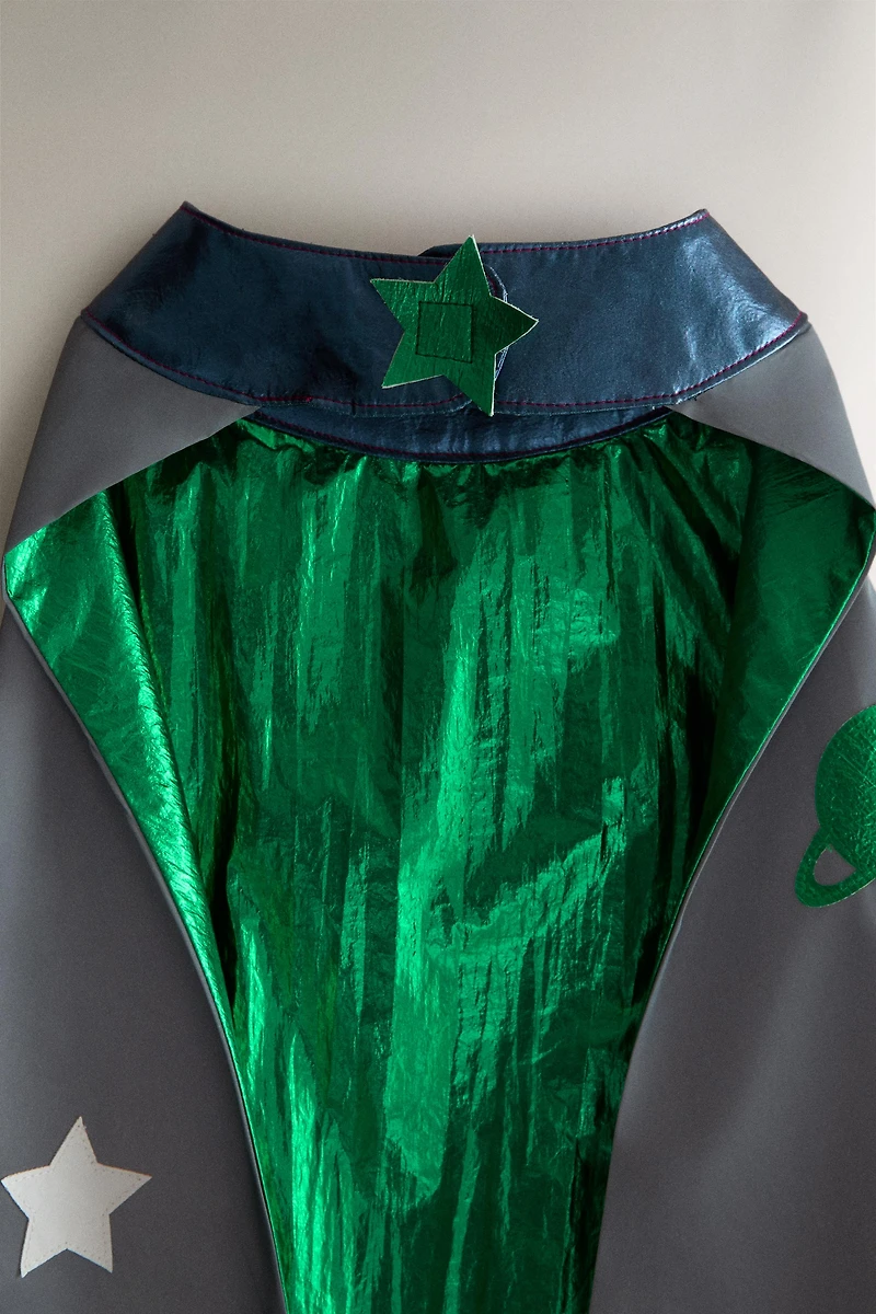 KIDS’ REFLECTIVE SPACE CAPE COSTUME