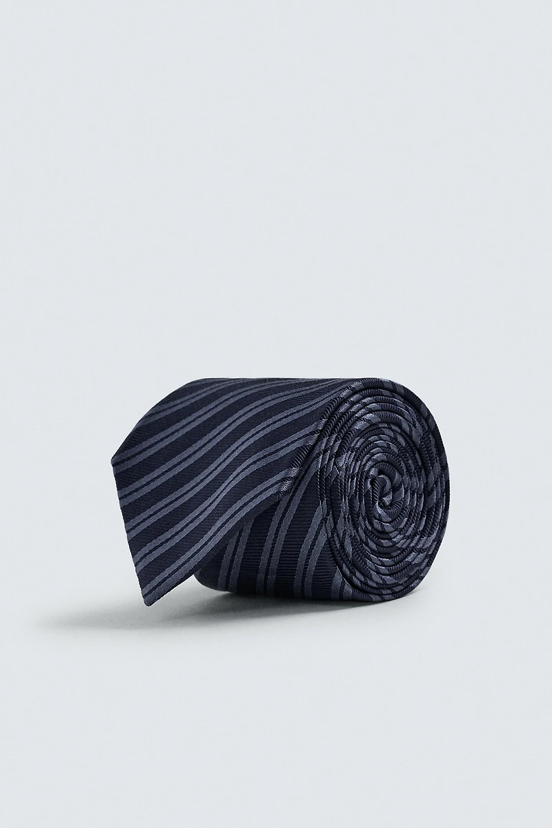 100% SILK STRIPED TIE