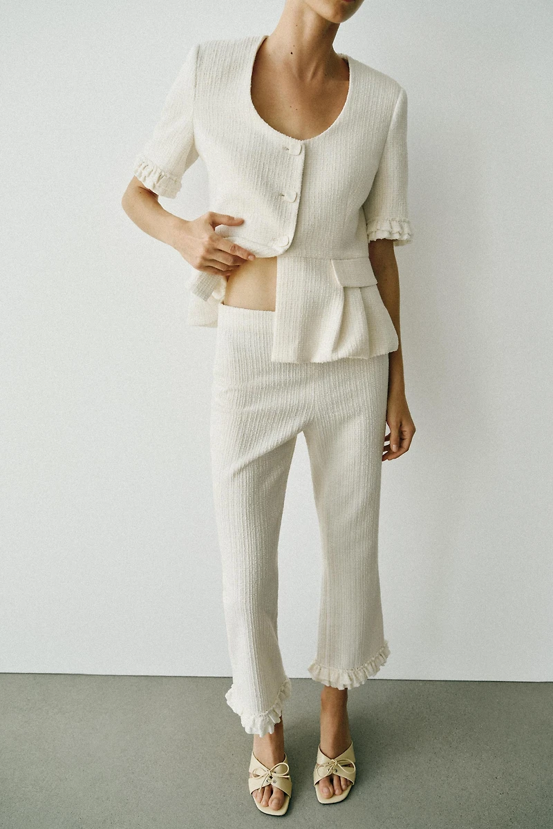 MINI FLARE RUFFLED PANTS