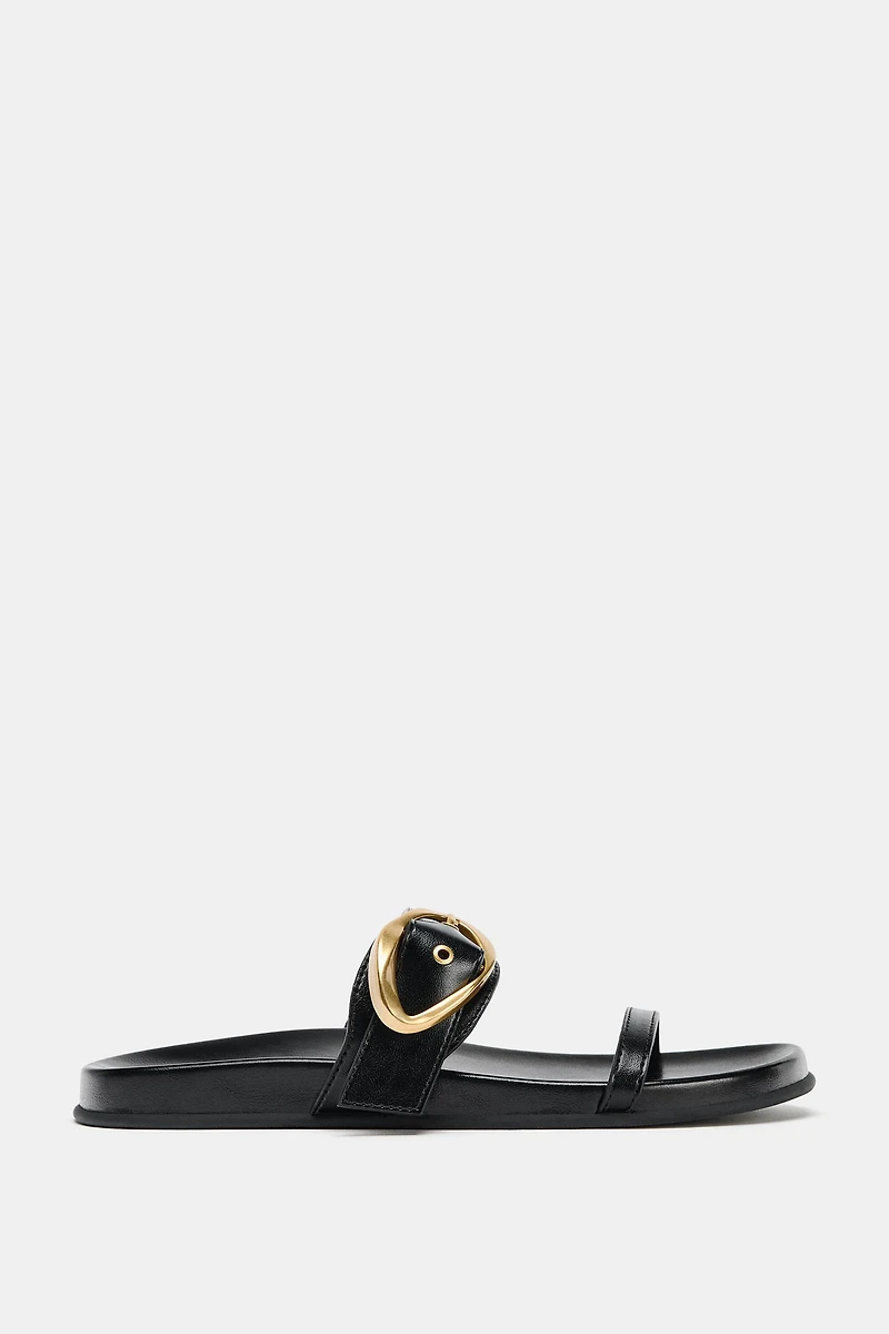 BUCKLED DOUBLE STRAP SANDALS