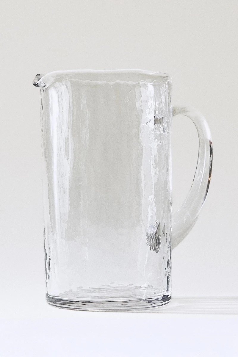 HAMMERED GLASS PITCHER