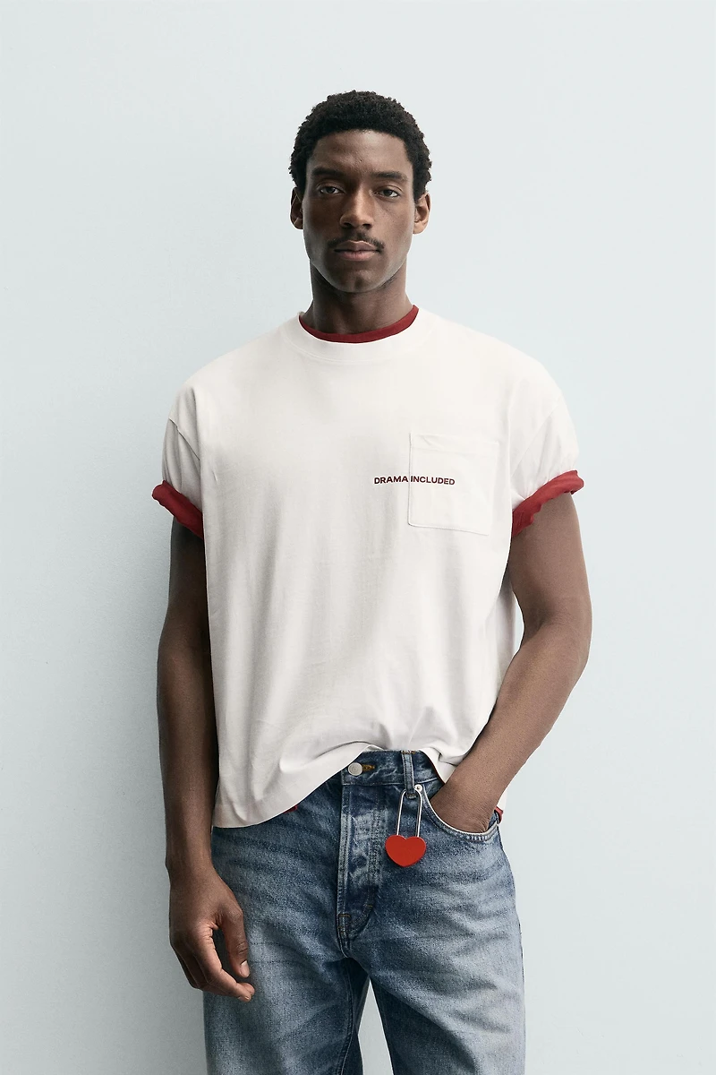 PRINTED TEXT POCKET T-SHIRT