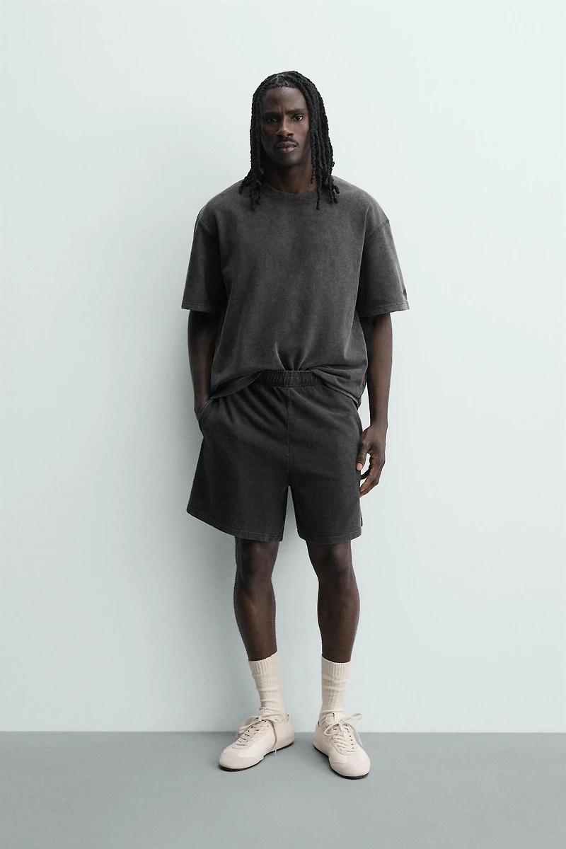 WASHED WAFFLE TEXTURE SWEATSHORTS