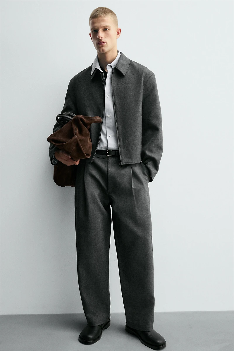 PANTALON BALLOON FIT À PLIS