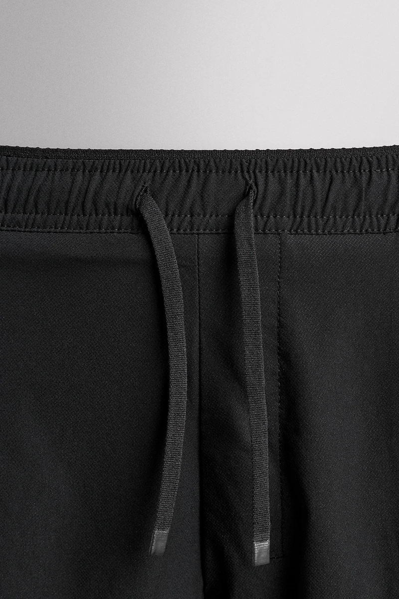 2-IN-1 TRAINING SHORTS