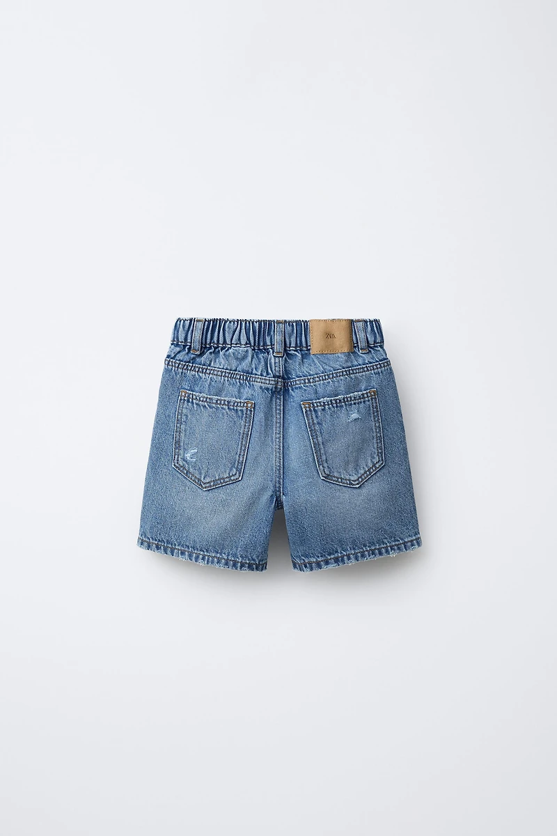 RIPPED BAGGY DENIM SHORTS