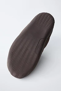 PANTOUFLES MATELASSÉES