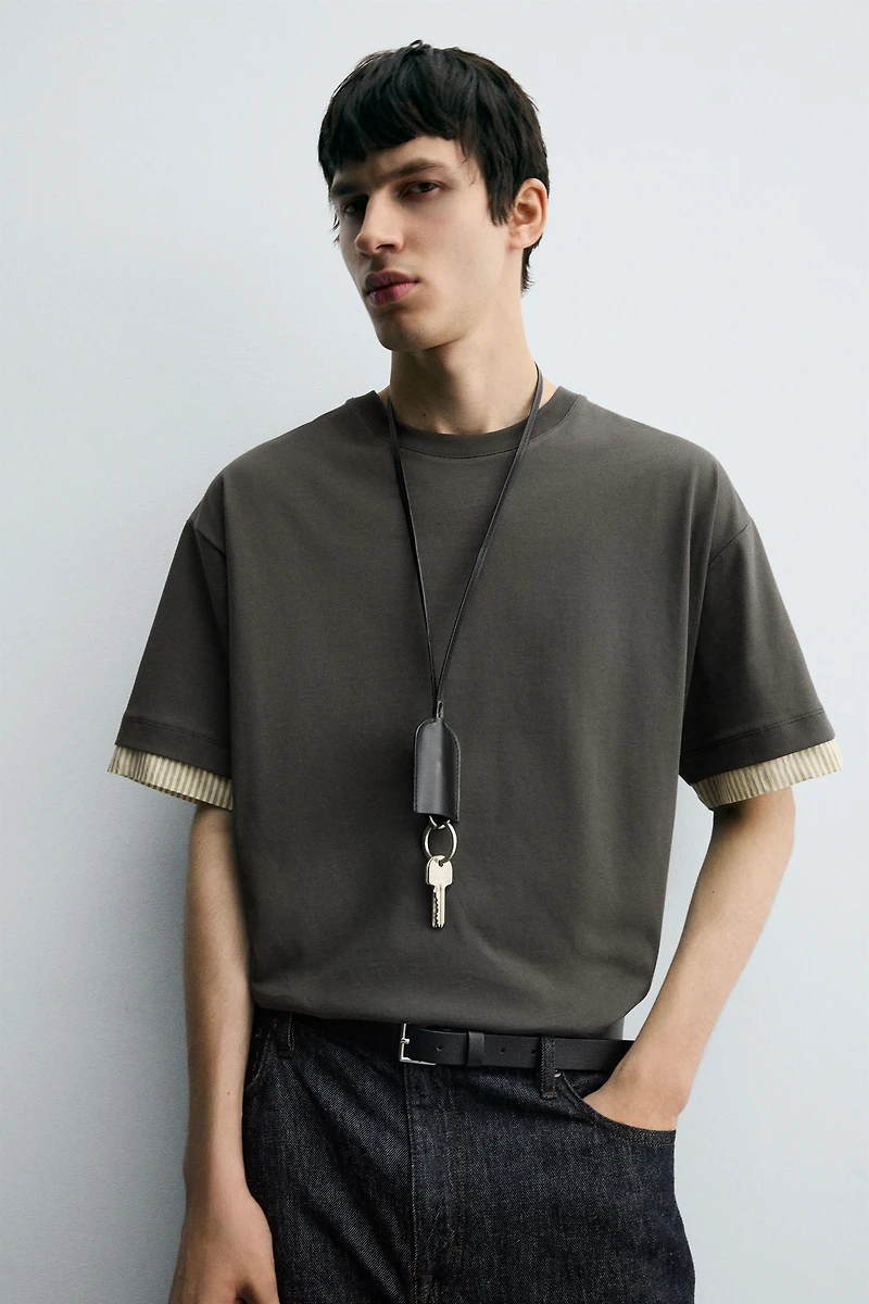 CONTRASTING SLEEVE T-SHIRT