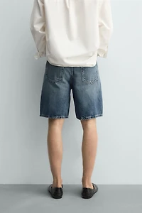 STRAIGHT FIT DENIM SHORTS