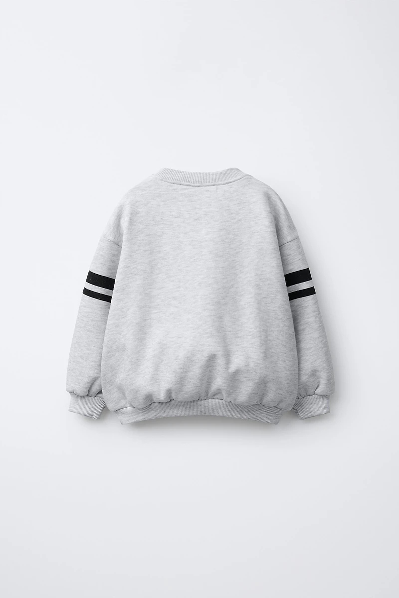 PATCH SWEATSHIRT