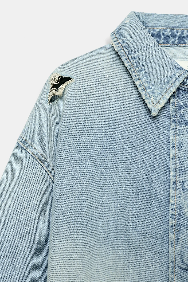 SURCHEMISE CROP EN DENIM TRF