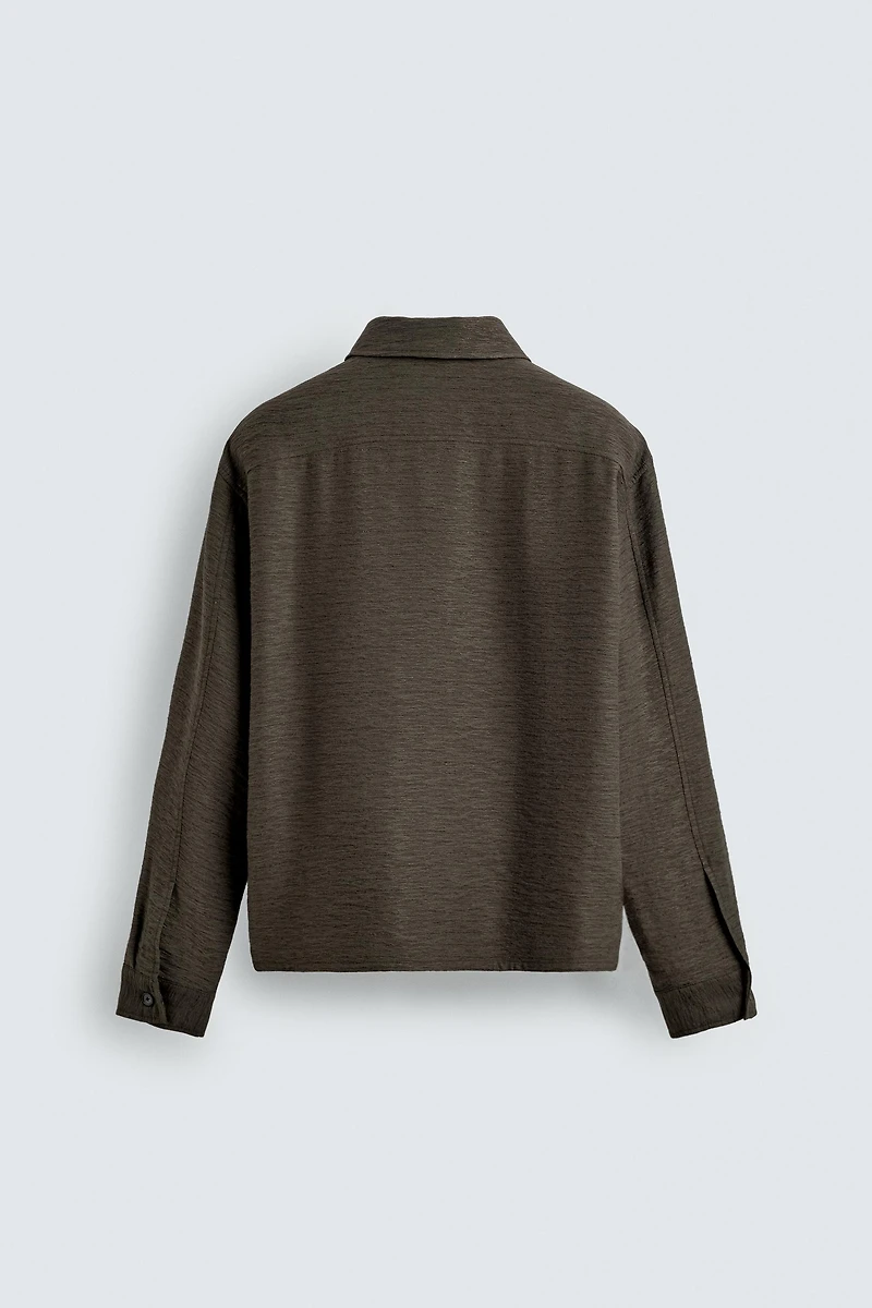FLUID TEXTURED OVERSHIRT