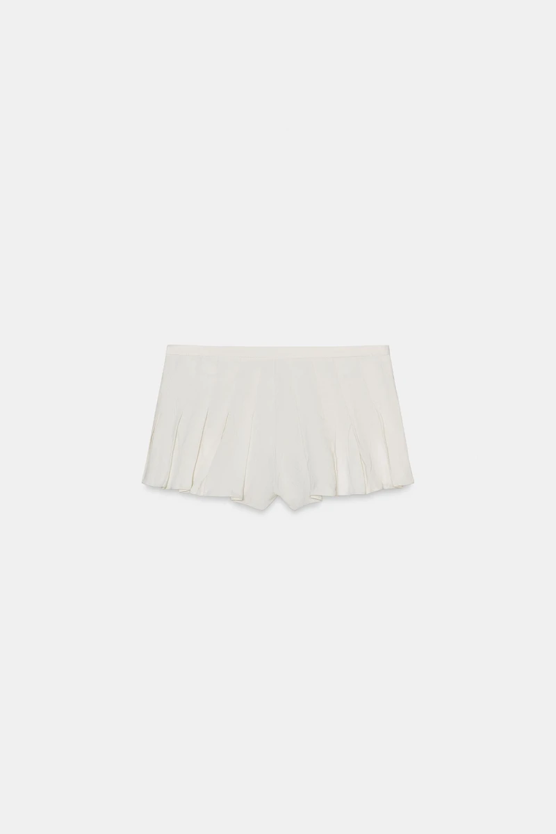 ZW COLLECTION PLEATED SHORTS