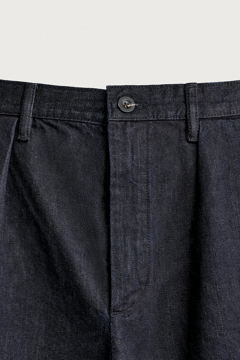 RELAXED FIT PLEATED CHINO DENIM SHORTS