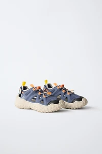 OPEN ATHLETIC SNEAKER
