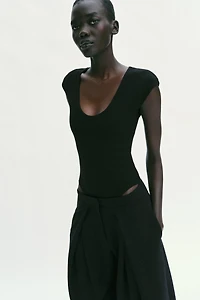 ROUND NECK BODYSUIT