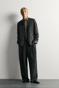 Relaxed-Fit Collarless Blazer