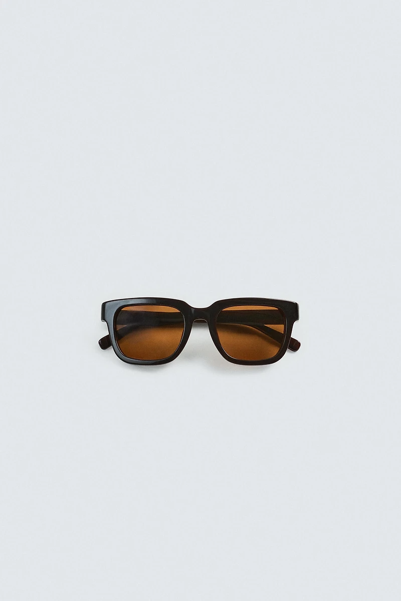 SQUARED SUNGLASSES