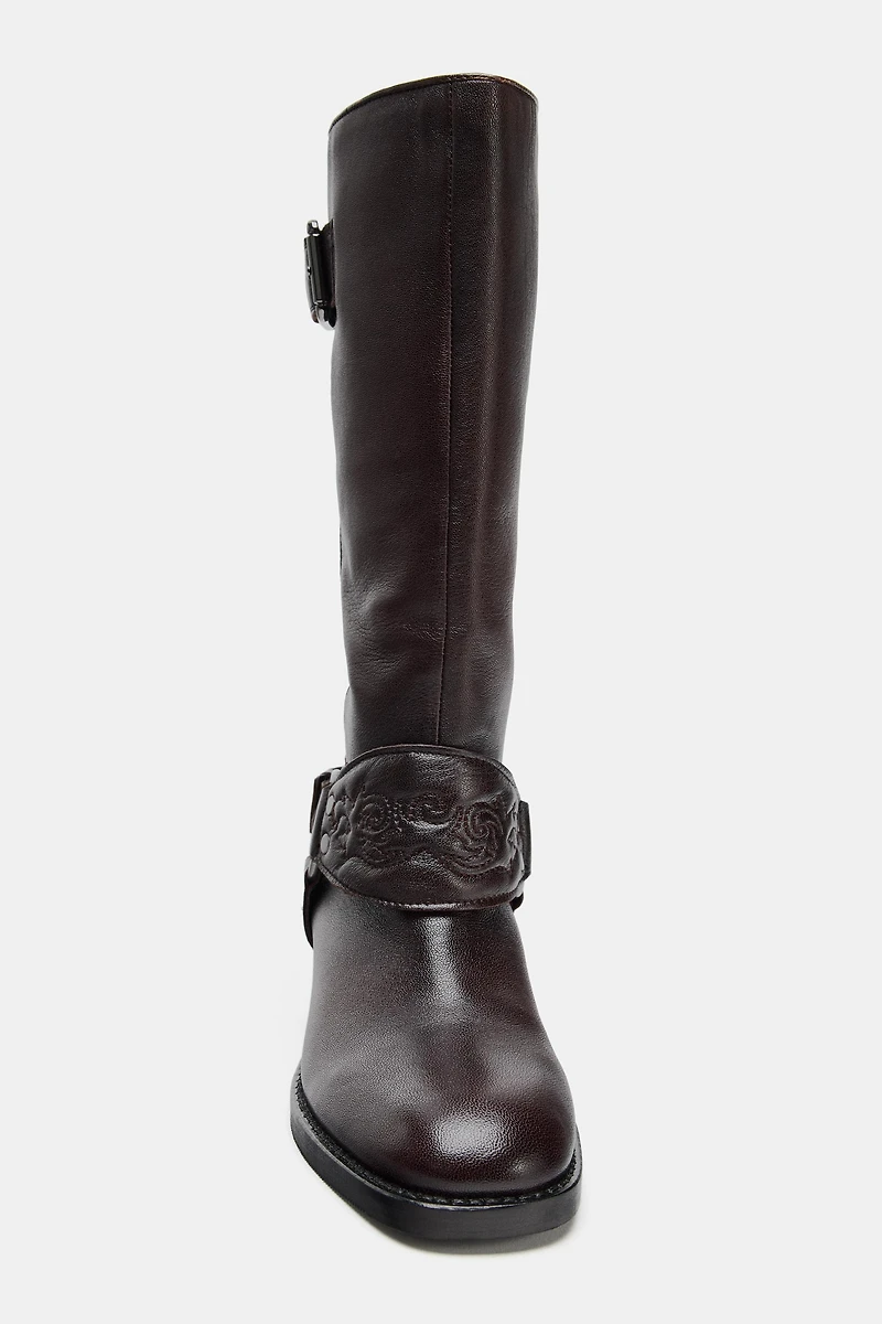 LEATHER EMBROIDERED FLAT BOOTS